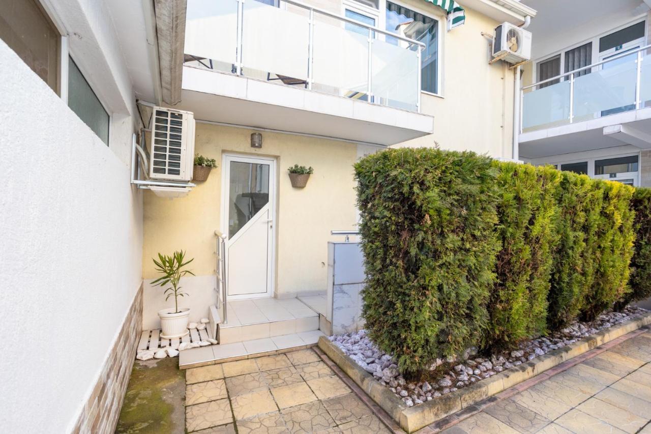 Guest House Desi - Къща За Гости Деси Balchik Exterior foto