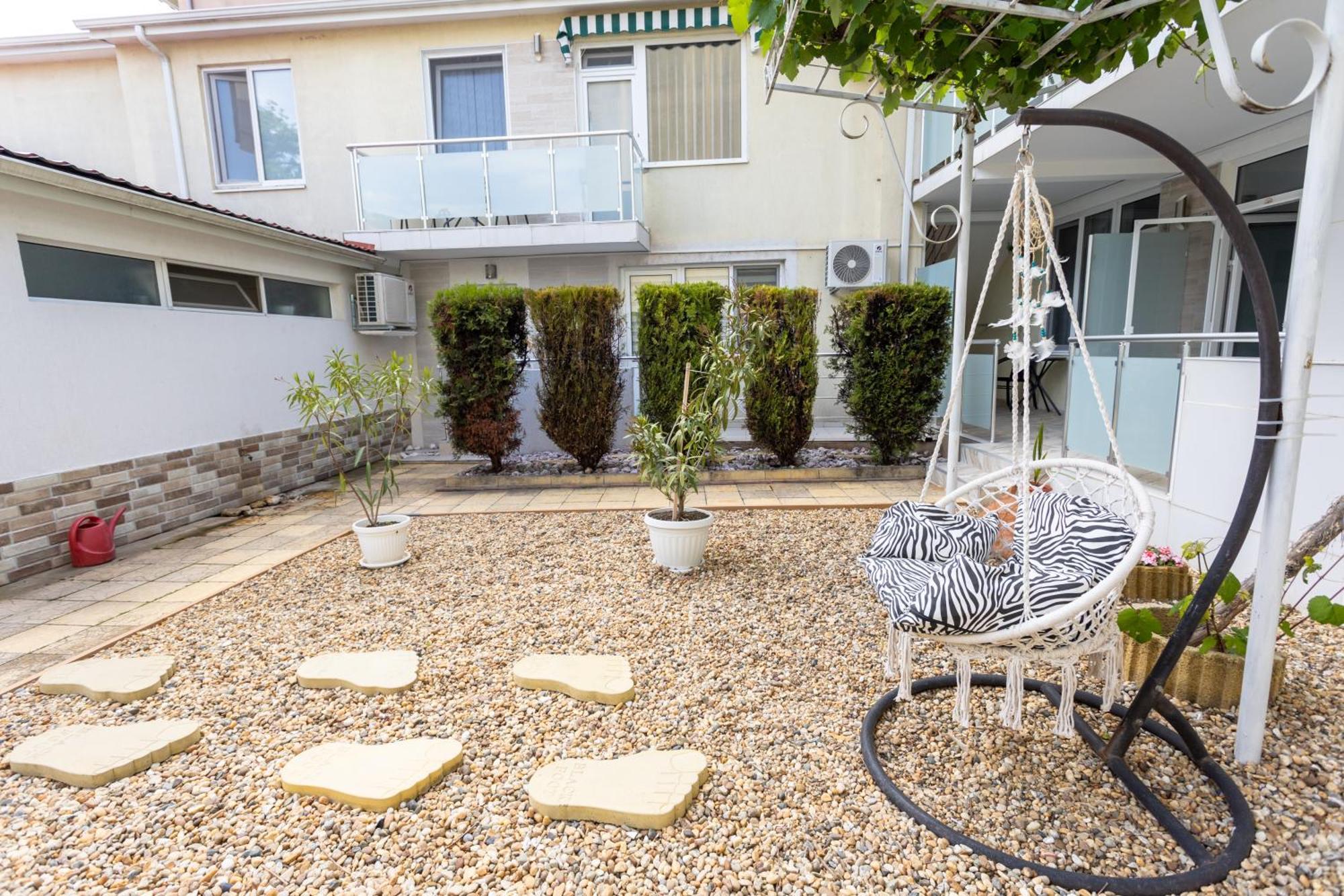 Guest House Desi - Къща За Гости Деси Balchik Exterior foto