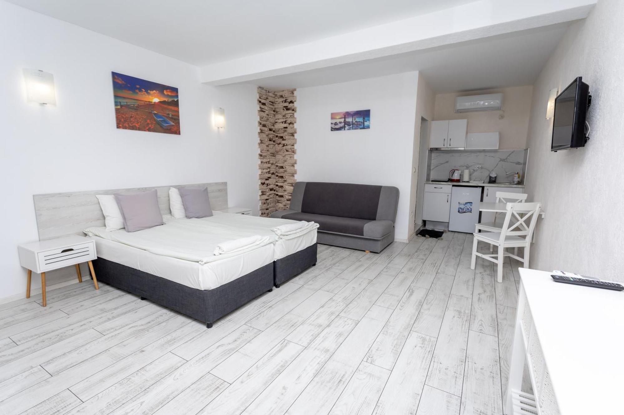Guest House Desi - Къща За Гости Деси Balchik Exterior foto