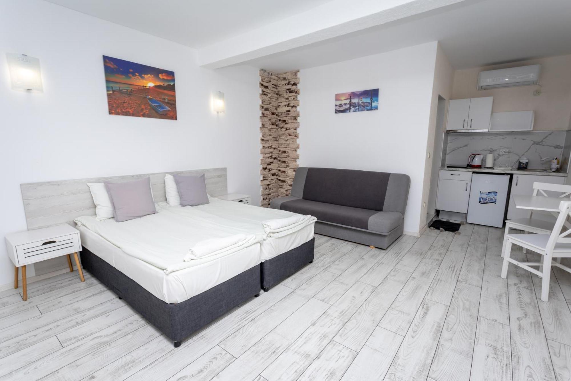 Guest House Desi - Къща За Гости Деси Balchik Exterior foto