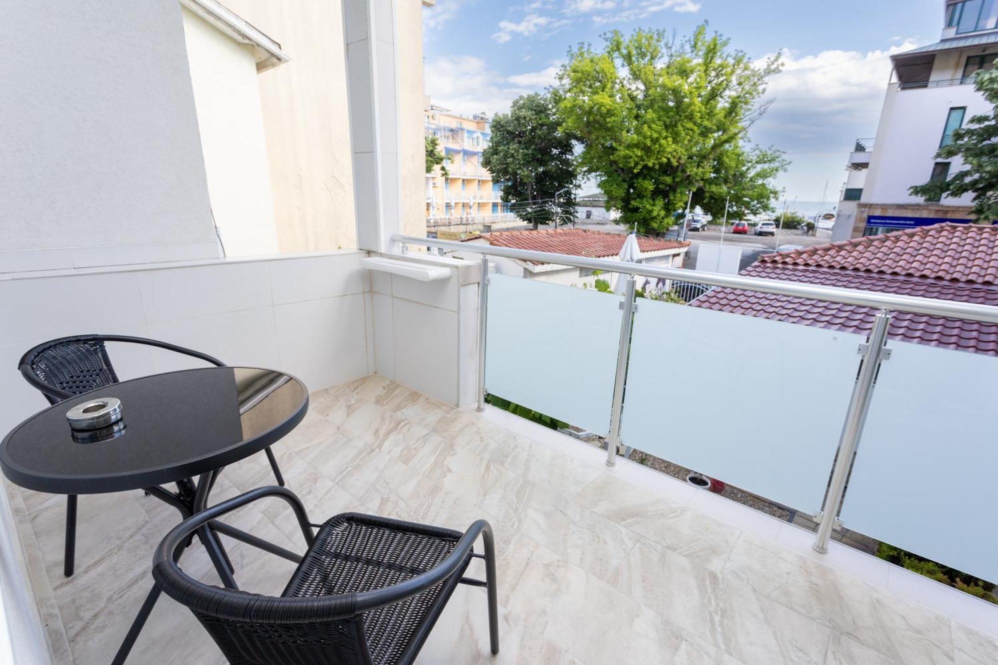 Guest House Desi - Къща За Гости Деси Balchik Exterior foto